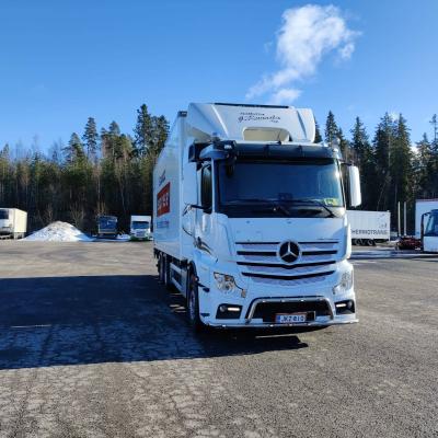 Kuljetus J. Kuusela Oy nykyinen kalusto