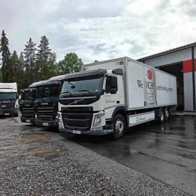 Kuljetus J. Kuusela Oy nykyinen kalusto